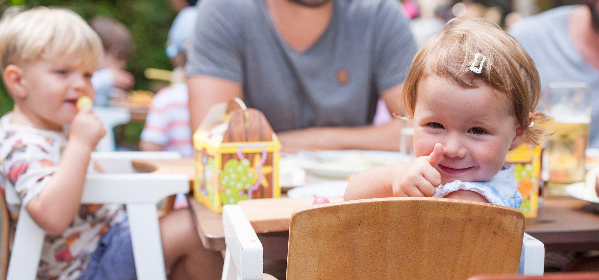 Leckeres Essen für Kinder im Kinderpark Ruhpolding., © Freizeitpark Ruhpolding