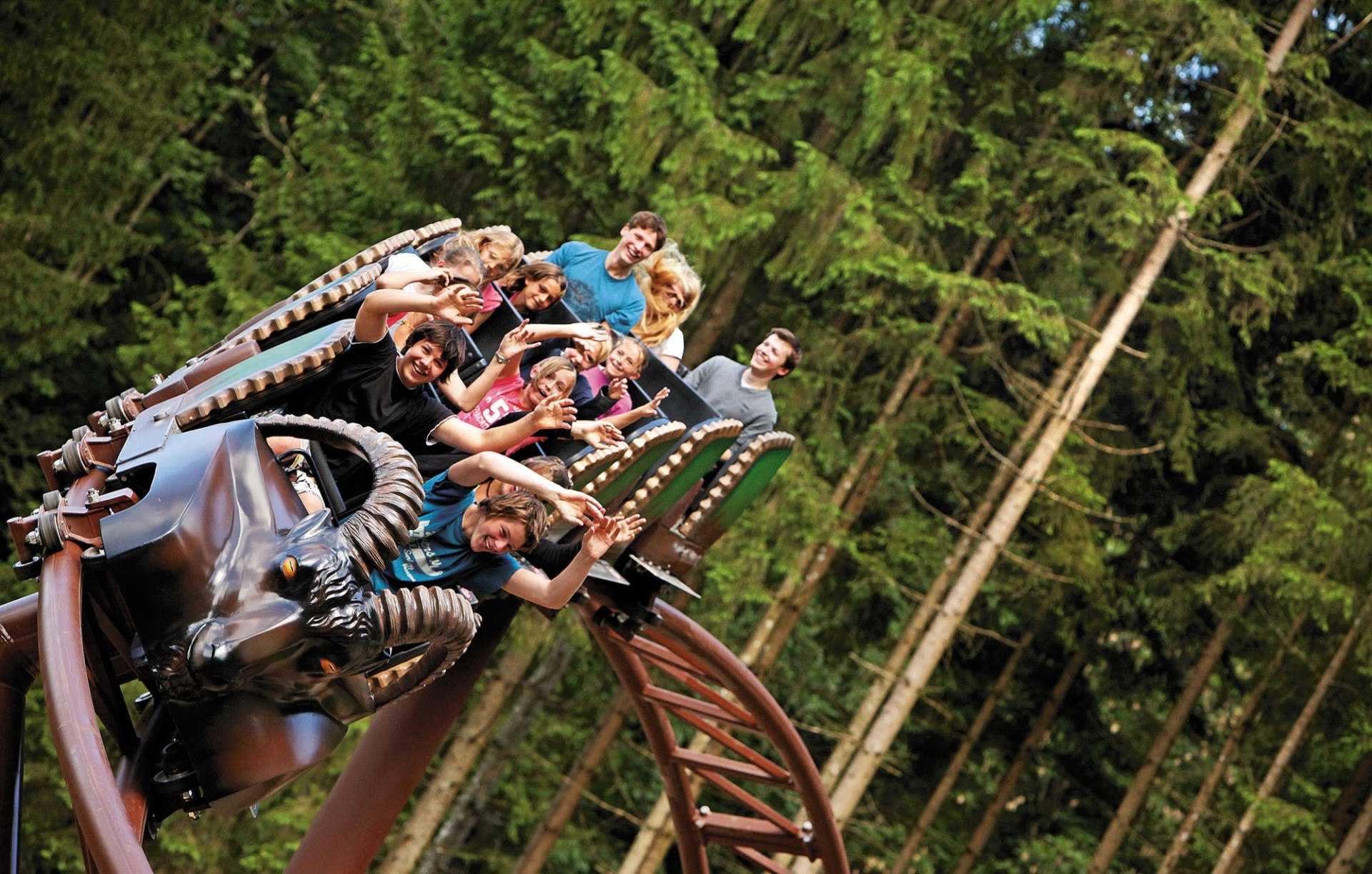 Die einzige Berg-Achterbahn am Chiemsee ist in Ruhpolding im Chiemgau., © Freizeitpark Ruhpolding