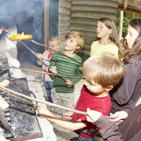 Grillparty in der Geburtstagsalm im Freizeitpark Ruhpolding., © Freizeitpark Ruhpolding