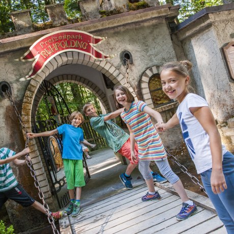 Ein Ausflug mit Kindern in den Freizeitpark Ruhpolding verzaubert auch Erwachsene., © Freizeitpark Ruhpolding