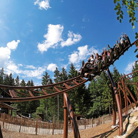 Die erste und einzige Berg-Achterbahn am Chiemsee ist im Freizeitpark Ruhpolding., © Freizeitpark Ruhpolding